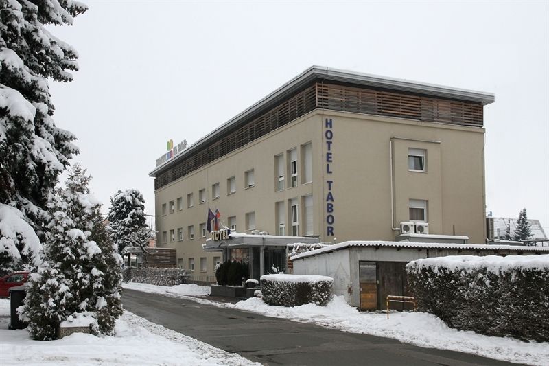 Hotel Tabor Maribor Buitenkant foto