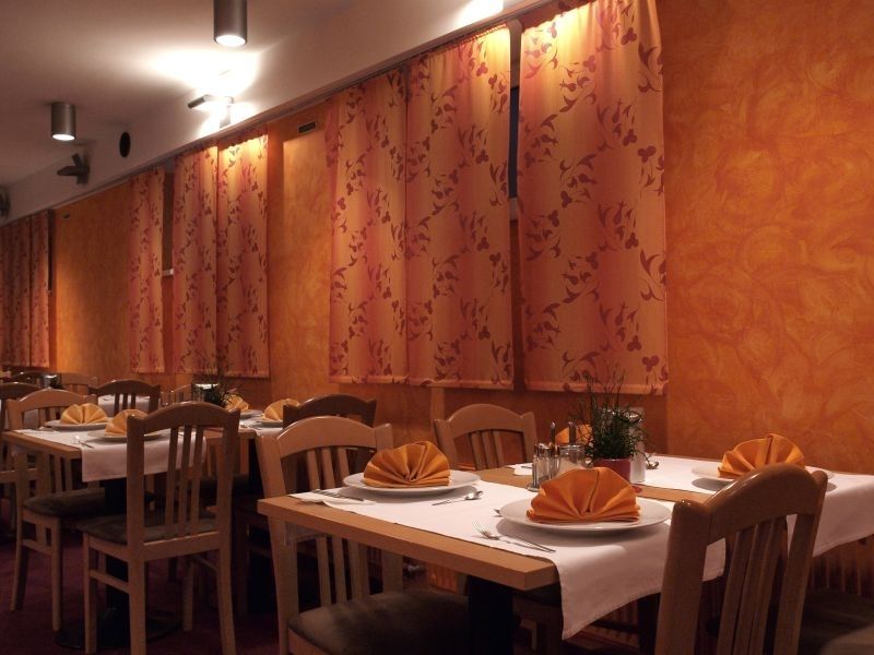 Hotel Tabor Maribor Restaurant foto